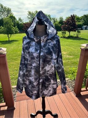 Pro Player Women's Hooded Utility Jacket - Black & Gray Tie-Dye